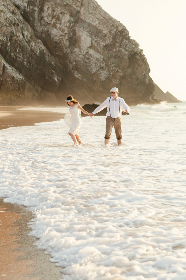 beach wedding in portugal